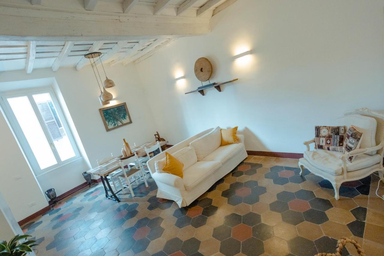 Domus Superior Navona - Pantheon Appartement Rome Buitenkant foto